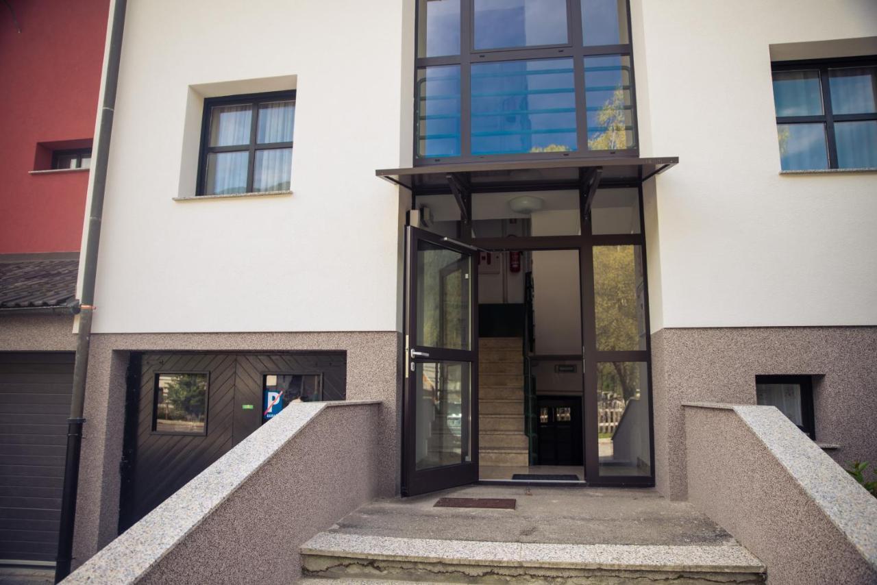 Apartments Baki クランスカゴーラ エクステリア 写真